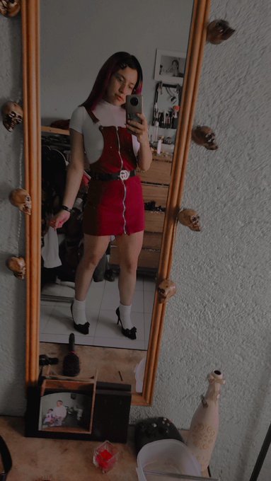 Holis. https://t.co/moow5fiWZt