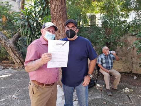 El escritor Orlando Víctor Pérez Cabrera (Cumanayagua) obtuvo el Primer Premio Ala Décima en su edición XXII, 2022 con la obra "Aguda espina". FELICITACIONES!!
#Cienfuegos
#CubaEsCultura #librocienfuegos