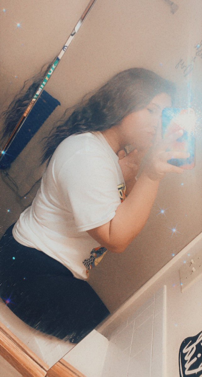 Amandachrkst's tweet photo. Just bored looking for some people to come have fun with me on onlyfans🥵💖💖 https://t.co/XSik5mlnto
