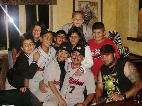 arossss2's tweet photo. I wish I could wake up and this all just be a bad dream. I really wish you were still here with us to watch our little sister grow up. I know you’re up there with pops looking over us.😪 I fucking love you bro. Rest in paradise , Red 🙏🏼😢❤️ https://t.co/wjAIN0ctvQ