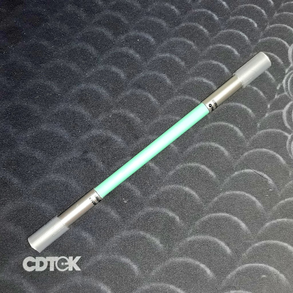 PsbVs4's tweet photo. My version of @i_suk_ps Energel ST

Parts used:
- Pelikan Markana Pincel (Body)
- Filgo Borrax (2x Barrel parts for caps)
- Pilot Hi-Tec (2x Tips)
- Generic DGG https://t.co/YAlc59RVk0