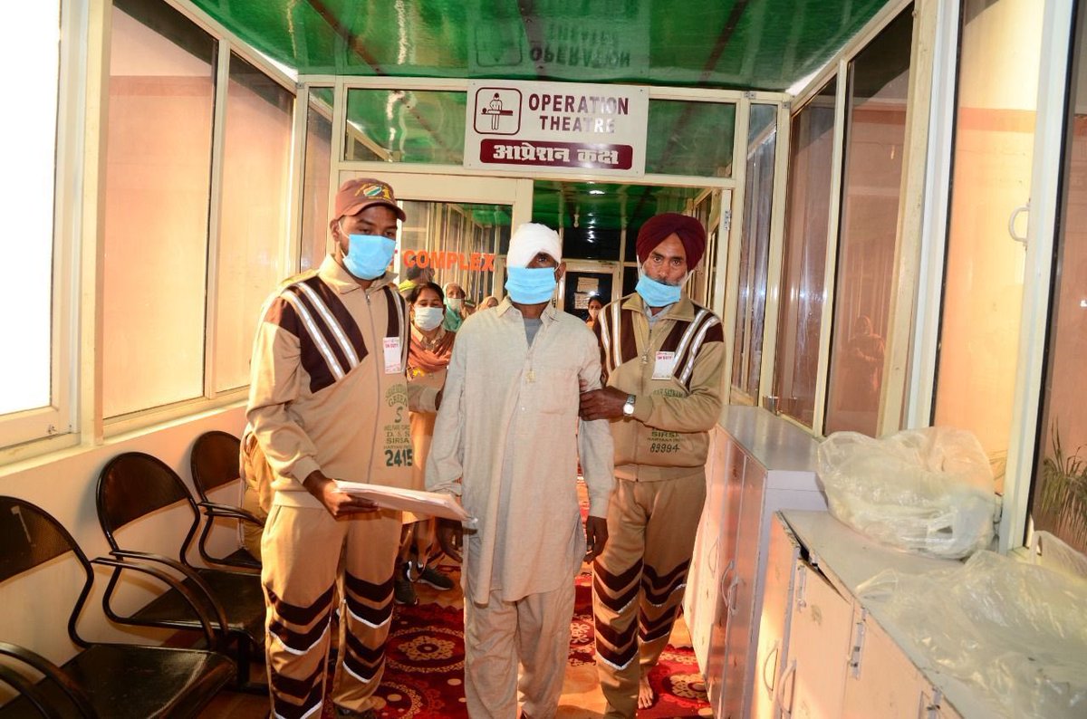 RandhirRana777's tweet photo. Dera Sacha Sauda  Saint Gurmeet Ram Rahim Ji के मार्गदर्शन में हर साल मुफ्त वार्षिक मेगा आई चेकअप कैंप का आयोजन करता है। "याद-ए-मुर्शिद परम पिता शाह सतनाम जी महाराज फ्री आई कैंप" #GiftOfSight https://t.co/DMT8umNkwg