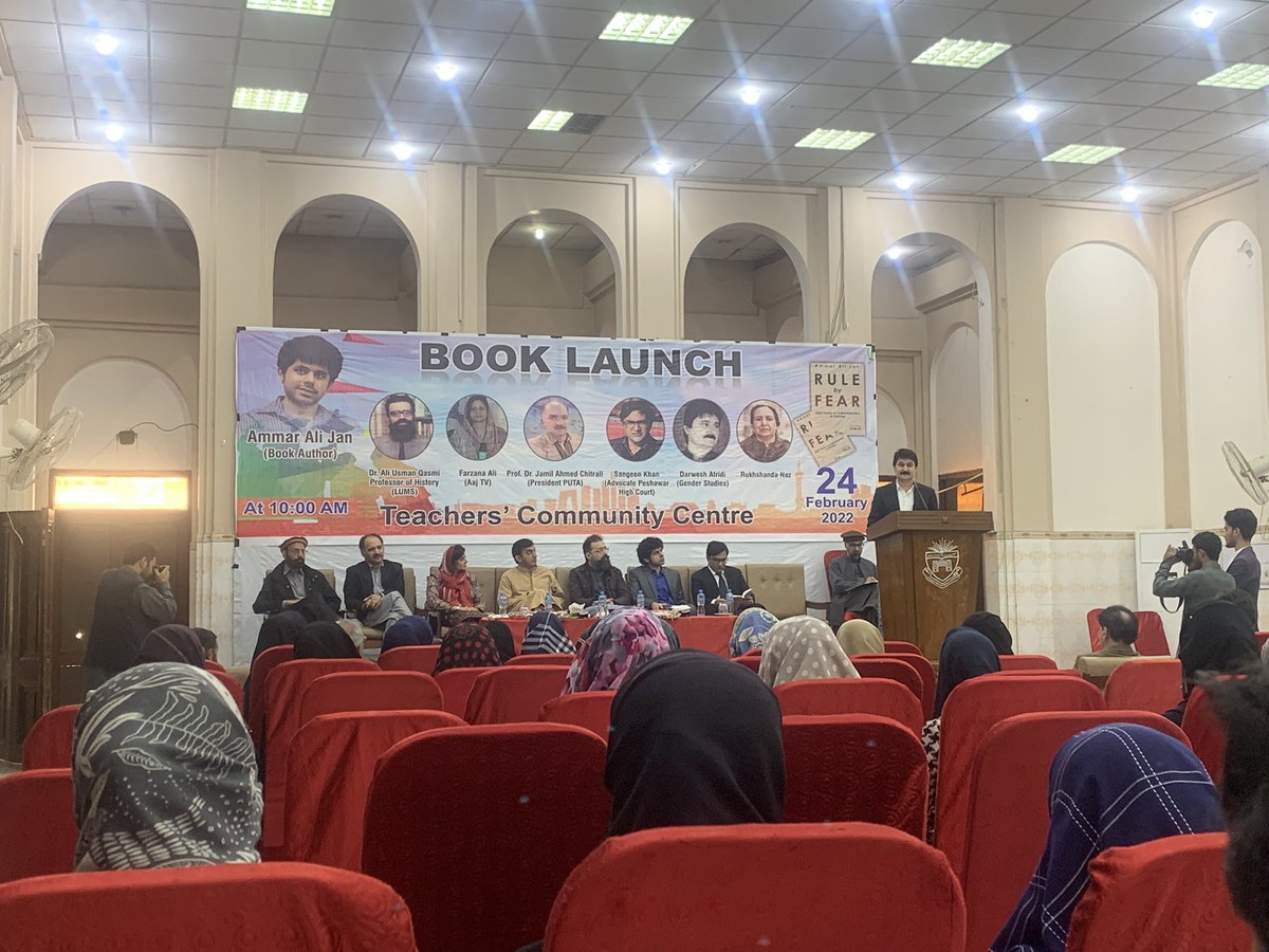 Mamadzadran1's tweet photo. @dervaishapriday addressing to #RulebyFear book by @ammaralijan launching ceremony at #PUTA https://t.co/97DOCXpjAc