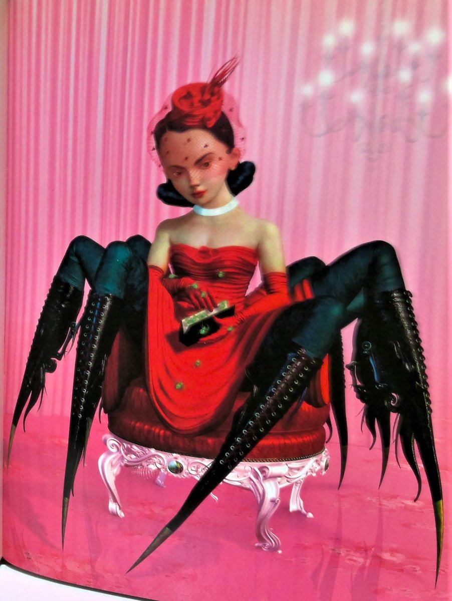Books_Michikusa's tweet photo. 『Ray Caesar: Fine Art Collection Volume 1』
ロンドン生まれの作家レイ・シーザーの作品集
絵画のように見えますがすべて3Dのデジタルで作画。ゴシックロリータ、幻想系好きにはたまらない可愛らしさと妖しさです
是非店舗でお手に取って観てみて下さい🧸
#みちくさ書店の入荷情報
#RayCaesar https://t.co/rYYKEYmfBP