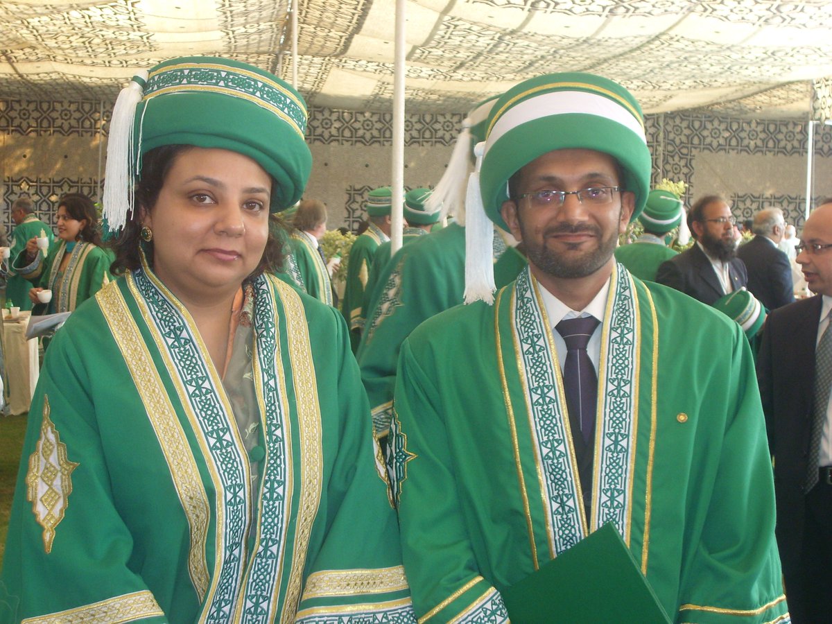 imran_nisar's tweet photo. This is how the journey started. From a proud #AKU2011 #MScEB to a proud #AKU21 #PhD_Health_Sciences. Looking forward to graduating again this Saturday at the #AKUConvocation https://t.co/xQWxv2AUY6
