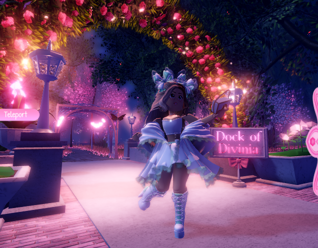 MaddiPlayz2's tweet photo. #royalehigh #Roblox https://t.co/NCDEyPTfAH