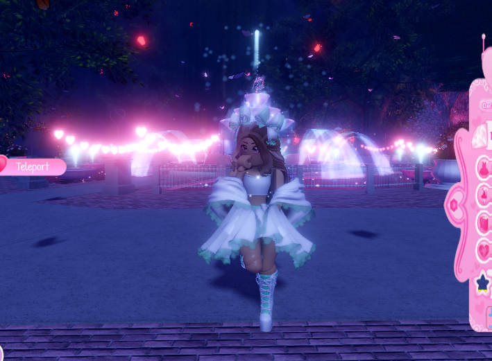 MaddiPlayz2's tweet photo. #royalehigh #Roblox https://t.co/NCDEyPTfAH
