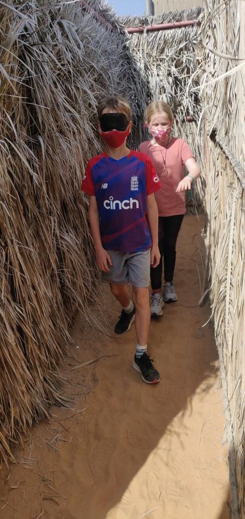 DESSyear5's tweet image. Can they come out of the maze? #teamwork #nonverbalcues #maze #dessyear5 @AdventureCUAE