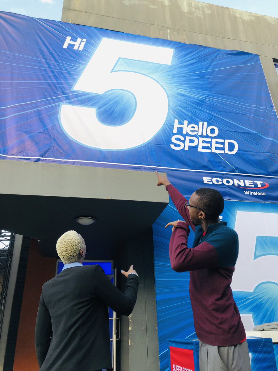 ZiFMStereo's tweet image. Team Ignition is broadcasting live from the SuperSpeed 5G launch powered by @econetzimbabwe 

Hi 5 👋, HELLO SPEED 😍

Get instant internet access at a speed 20 times faster than 4G.

#Puttingyoufirst
#Superspeed
#LiveTheDifference
#IAmDigital