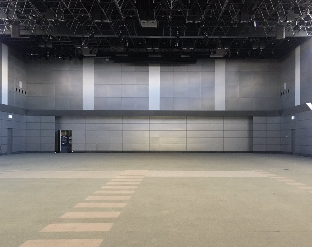 iamas_info's tweet photo. #IAMAS2022 搬出が無事終わり、たくさん作品があった会場もまっさらになりました。学生の皆さん、お疲れ様でした! https://t.co/5TFyrgpTt4