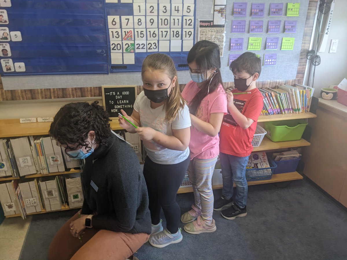 MatsquiElem's tweet photo. The Compliment Train in @megswiebe’s class today. Writing words of kindness on each other’s stars. 💓 #PinkShirtDay2022 @AbbotsfordSD https://t.co/lxyiarGrgw