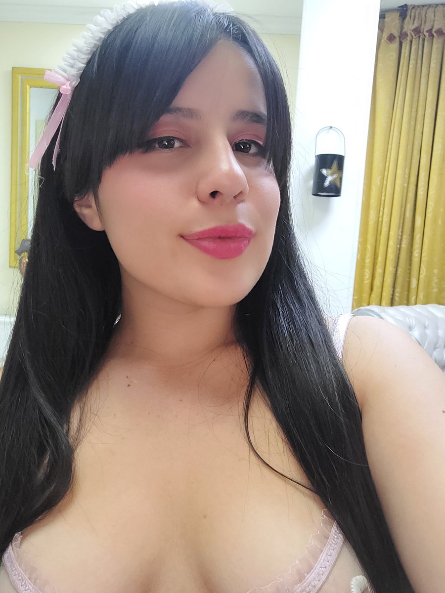 mia_hankk's tweet photo. 😋😊 Hey Guys 😊😋
 @cbhours_com
@chaturbate
@chaturbateGolds
@ClubChaturbate
@CBwebcams
@cbhours_com
@cb_explorer
@cbcams
@ChaturbatePost
@chaturbate
@ClubChaturbate
@ChaturbateBabes
@ChaturbateNow
@paobigass
@amarantastone69 https://t.co/AugdHfjBwJ https://t.co/9w776QOOen