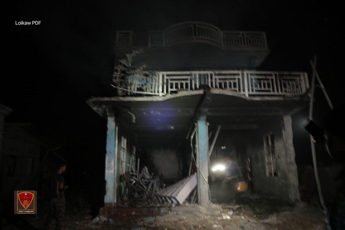 annie_annie2021's tweet photo. Fighting raged from the morning until late at night around the village of Whitaku, and Terrorist Council used heavy artillery/armored vehicles/rocket-propelled grenades &amp; bombed them throughout the day.Source #loikawpdf. #NoFlyZoneInMyanmar
#2022Feb24Coup #WhatsHappeningInMyanmar https://t.co/3p3PKL6VG0