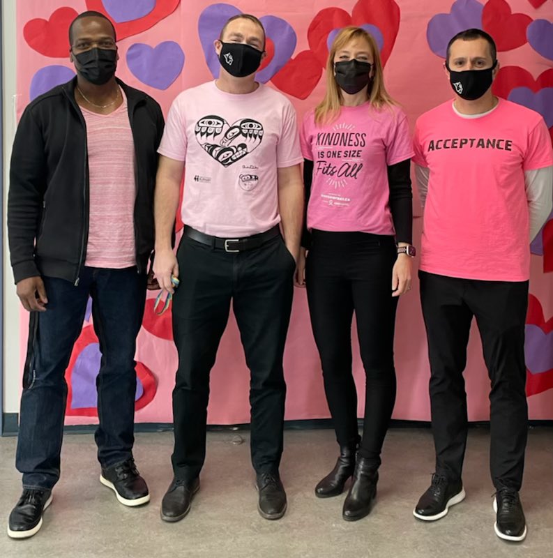 Rob Smyth (@rmasmyth) on Twitter photo TY <a href="/CabaDICK/">Tchilaqs7Tchila (Gordon Dick)</a> for sharing your gifts and grounding Pink Shirt Day with local Indigenous teachings and beautiful artwork <a href="/burnabyschools/">Burnaby Schools</a> <a href="/TaylorPark_SD41/">Taylor Park Elementary School Burnaby</a> <a href="/BbyMountainSec/">Burnaby Mountain Sec</a> <a href="/MoscropSec/">Moscrop Secondary</a> <a href="/ByrneCreekCS/">Byrne Creek Community School</a> TY <a href="/CabaDICK/">Tchilaqs7Tchila (Gordon Dick)</a> for sharing your gifts and grounding Pink Shirt Day with local Indigenous teachings and beautiful artwork <a href="/burnabyschools/">Burnaby Schools</a> <a href="/TaylorPark_SD41/">Taylor Park Elementary School Burnaby</a> <a href="/BbyMountainSec/">Burnaby Mountain Sec</a> <a href="/MoscropSec/">Moscrop Secondary</a> <a href="/ByrneCreekCS/">Byrne Creek Community School</a>