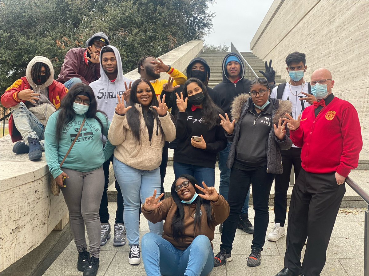 JackYatesHigh's tweet photo. Congratulations are in order for our JY Cinema students who won 1st Place in the Nobelity Social Impact category at the @uiltexas Young Filmmakers State Festival! @tguilloryHISD @HoustonISD @JYcinemaDave @mind3rd @HISDChoice https://t.co/mAKn9OHdsR