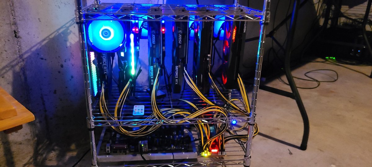 BetterBlkChain's tweet photo. @VoskCoin Many @helium @sensecapmx &amp; @BOBCATiot deployed plus @ethereum mining rigs and of course a @chia_project farm. Plus invested in many projects not shown! @Strongblock_io ,@deeper_network @dogecoin @LTCFoundation @revofico @Nitro_HQ @ThorNodes @JadeProtocol @HNS @StarcoinSTC https://t.co/0uLSGJI2kT