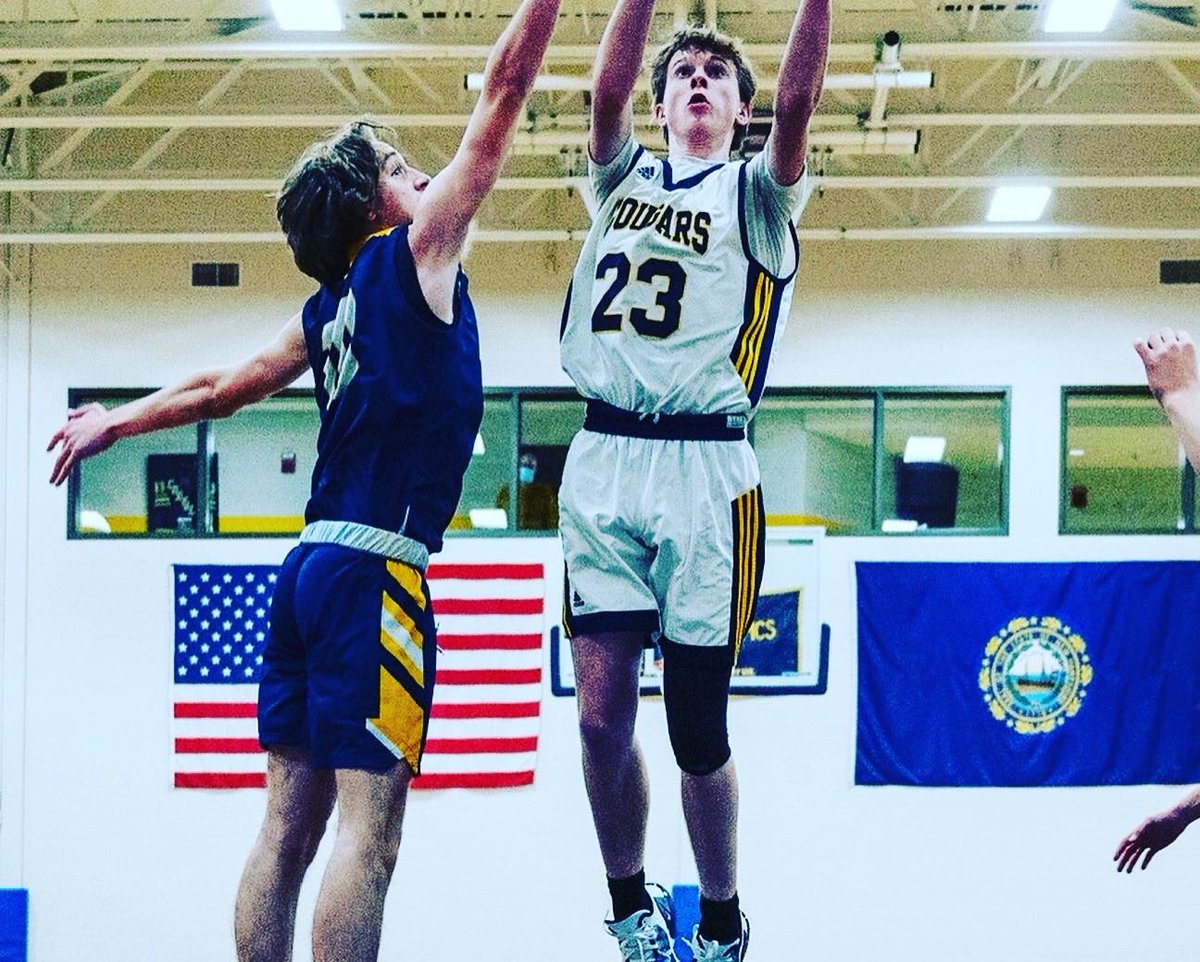 CONVALboyshoop's tweet image. Come support Austin Knight &amp;amp; Christian Buffum at the NHBCO Senior All Star game tomorrow night.  2-24-22
⏰7pm 
📍Bedford High School
Come check out the best seniors from around the state from D1 &amp;amp; D2🏀