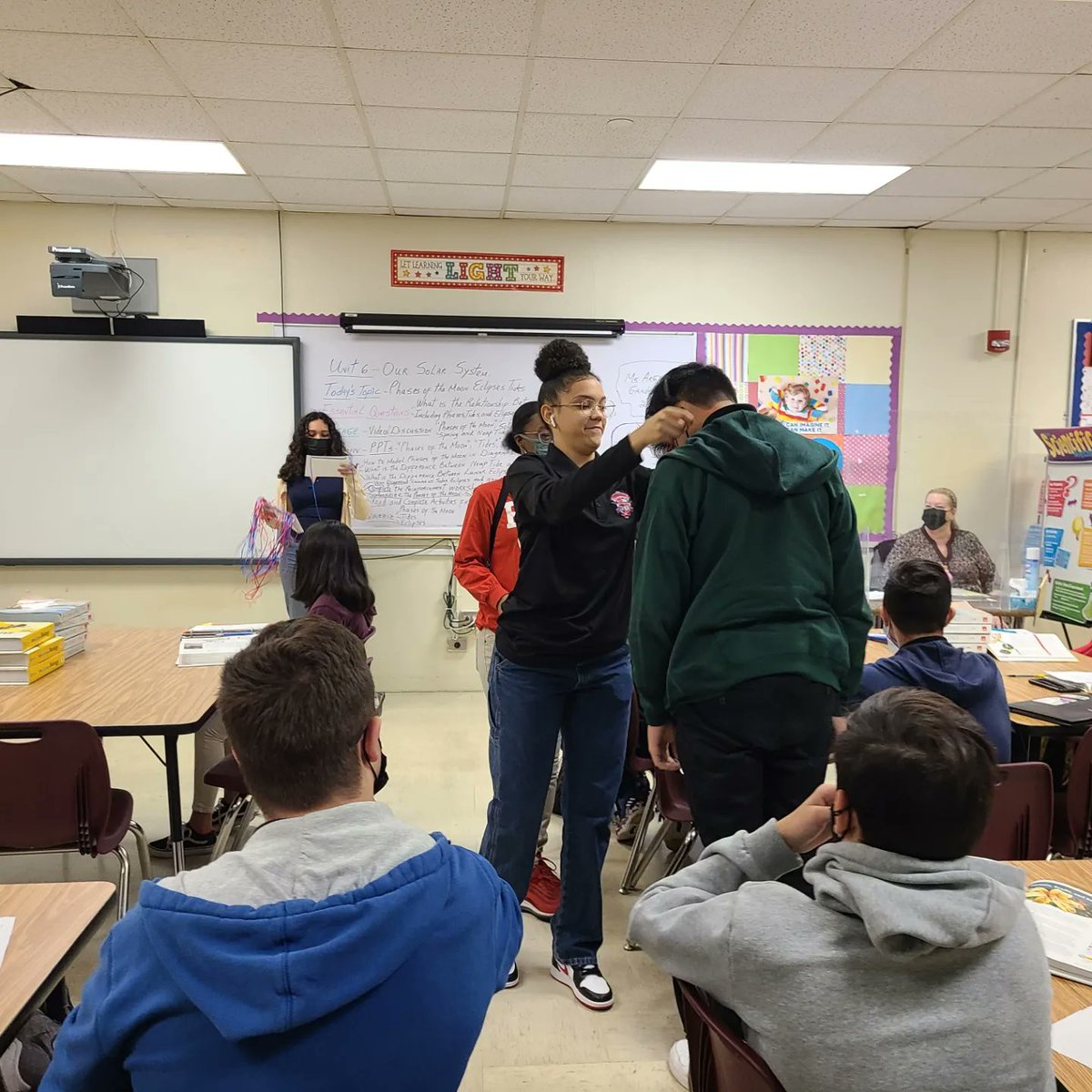7011patriots's tweet photo. #Patriotnation Today we paid a visit to all the Cambridge students at @mlms.students and invited them to a Cambridge Spaghetti Dinner to learn more about our wonderful Cambridge program. Can't wait to meet all the future Patriots next week! #cambridgeprogram #specialinvite https://t.co/8f04Q2injD