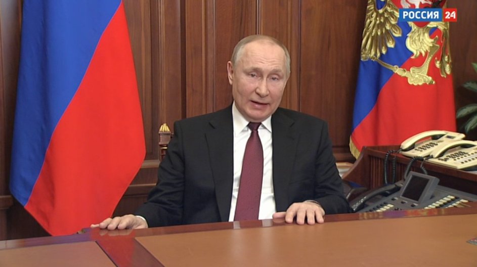 🇷🇺💥🇺🇦 Putin está de facto declarando la guerra a Ucrania en directo. Dice que han rebasado una línea roja y que no se pueden sentir seguros por la amenaza que suponen.
twitch.tv/nanisimo