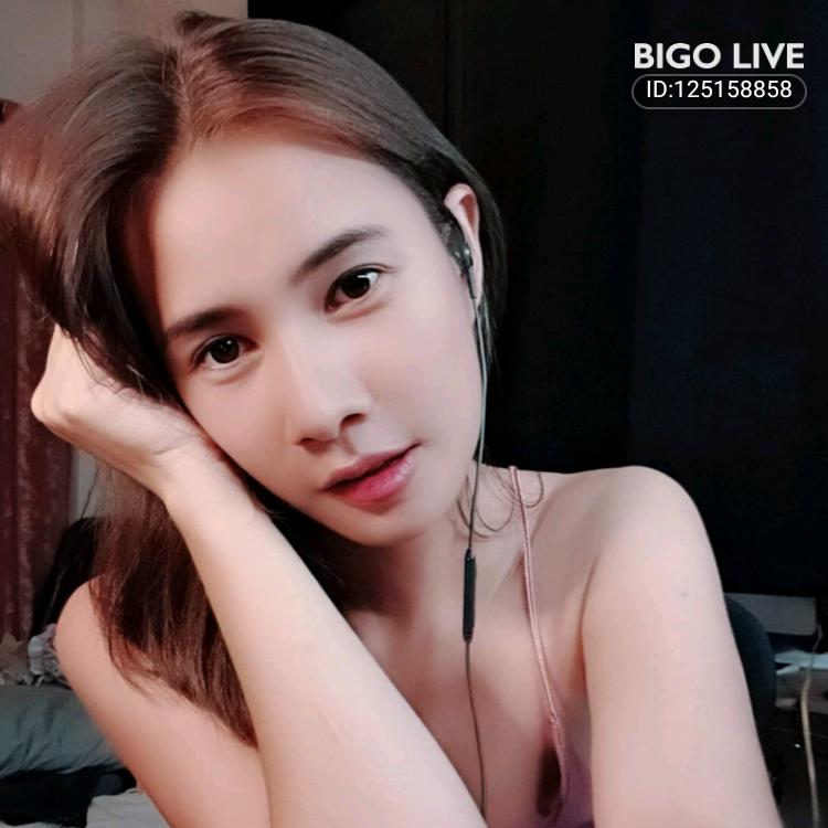 ANusample's tweet photo. เข้ามาดู[ชื่อวีเจ]ไลฟ์ใน #BIGOLIVE และทำความรู้จักเพื่อนใหม่กัน! https://t.co/AXjwcevEXp https://t.co/SmsPY7TjBw