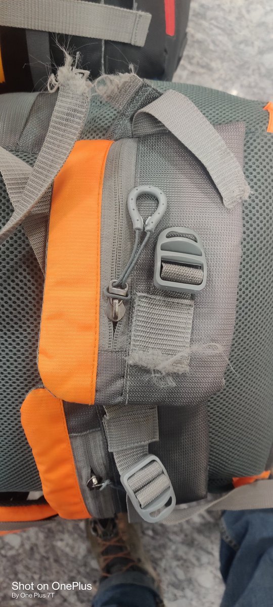 haldarankit's tweet photo. @IndiGo6E
 What a beautiful eay to handle baggage that it got torn.
You have trained your baggage staff well to say that Customer Service will reply within 24hrs. The replys never come.
#IndigoTearsBaggage https://t.co/7gd7iRVGLg