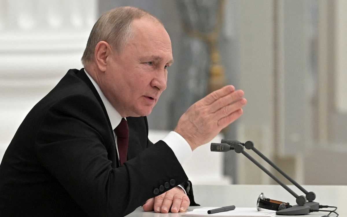 AristeguiOnline's tweet photo. #ÚltimaHora | Putin anuncia 'operación militar sobre Ucrania'; parece que la invasión comenzó, dice funcionario de la OTAN
https://t.co/Z1lA5rDOAm https://t.co/4sNbBV2168