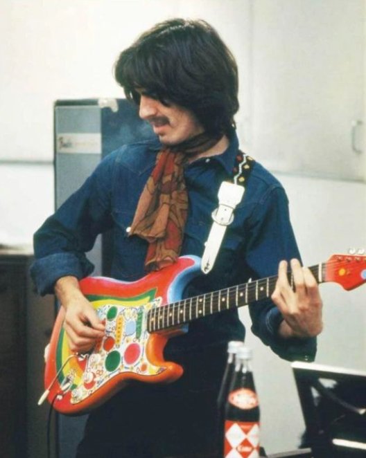 Happy heavenly birthday, George Harrison . 