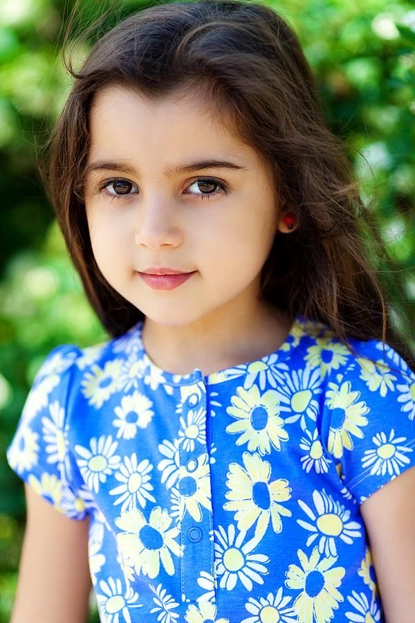 узбекские женщины. узбекские дети. сары уйгуры. маленькая девочка узбечка. маленькая девочка узбечка.