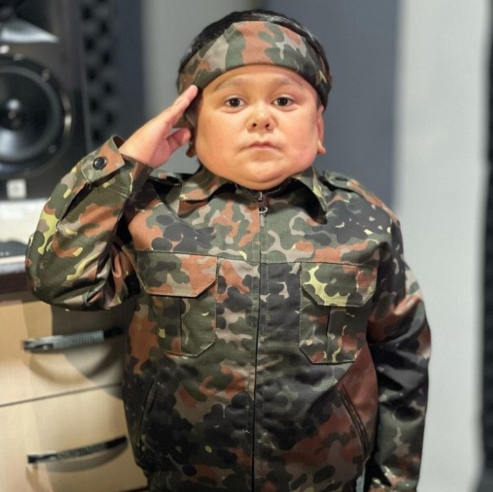 DealinRugs's tweet photo. We are defeating the Russians in World War III with General Hasbulla and Lieutenant General Abdu Rozik on our side 🪖🎖 https://t.co/uDIVWMFE4B