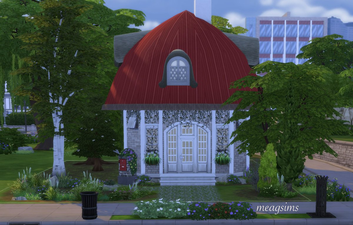 meagankart's tweet photo. Mushy Home!! I love this so much 💓🍄Have only done the outside so far 🙂#Sims4 #TheSims #TheSims4 #ShowUsYourBuilds https://t.co/b5AVf821km