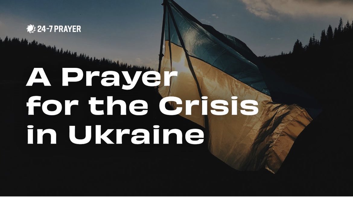 As the Russian invasion of #Ukraine begins, @POTUS is assuring its citizens of ‘the world’s prayers’. But how do we actually do it? What do we say? Here’s a prayer I wrote. Feel free to pray it on your own, share it online, and use it on Sunday (slides available @247prayer )