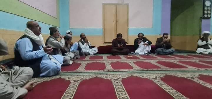 NMDummarFans's tweet photo. #کچلاک:
            سینئیر صوبائی وزیر حاجی نورمحمد خان دُمڑ صاحب کچلاک میں ملک عصمت اللہ خان دُمڑ صاحب کی چچازاد بہن کی وفات پر فاتحہ خوانی کر رہے ہیں ـ https://t.co/O2yoCj0Sdy