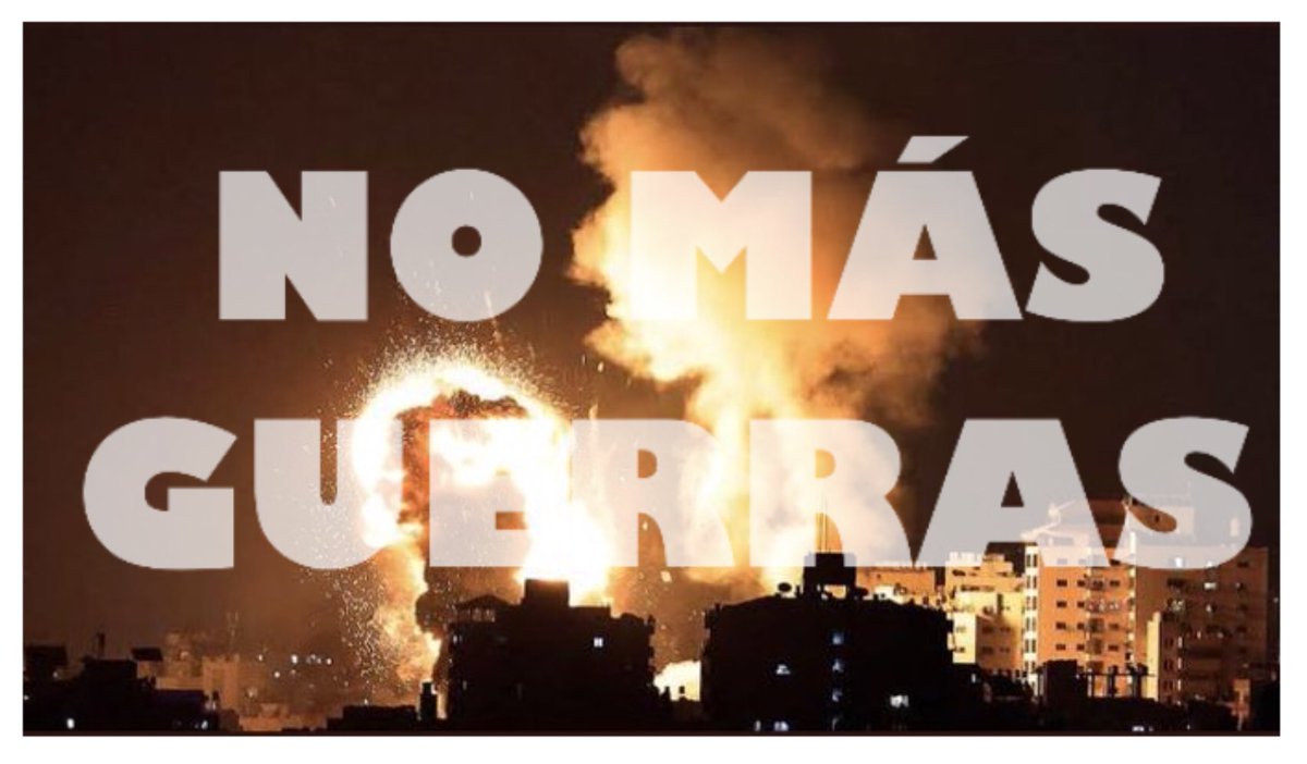 ffloresm's tweet photo. Esta noche #Rusia decidió invadir #Ucrania , el mundo dice #NomasGuerras https://t.co/a0osey9RvZ
