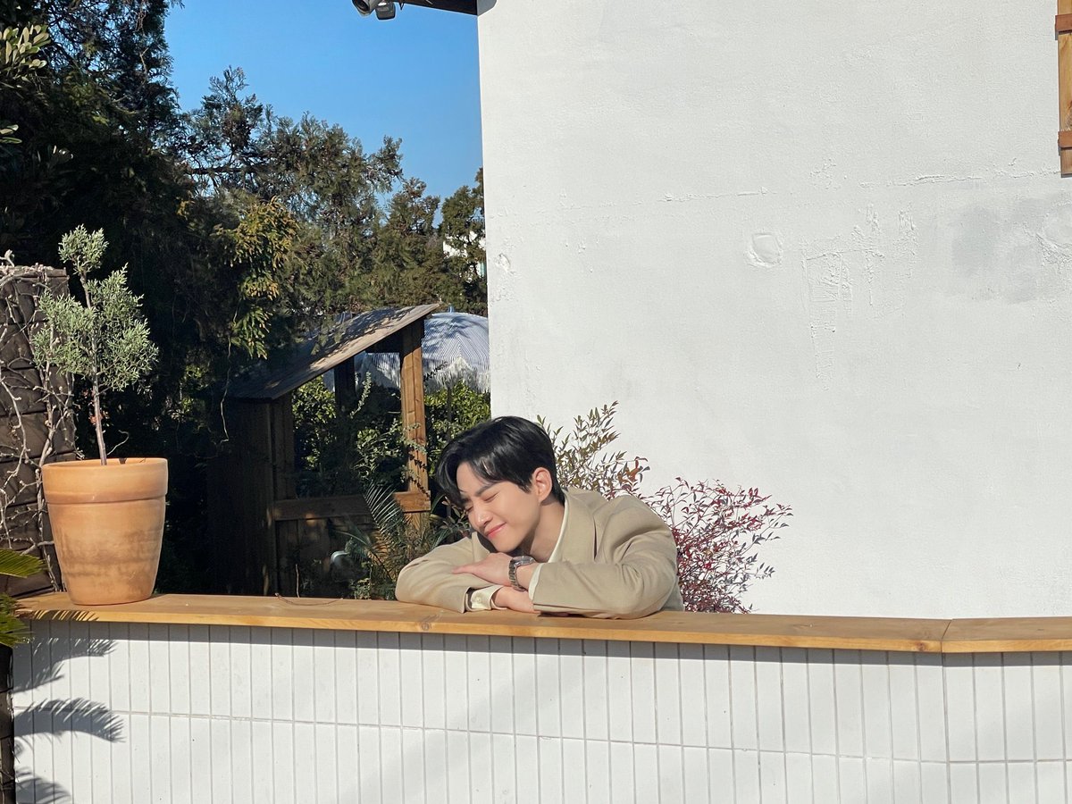 junhopath's tweet photo. These screams boyfriend pics https://t.co/EfKMo24gqT