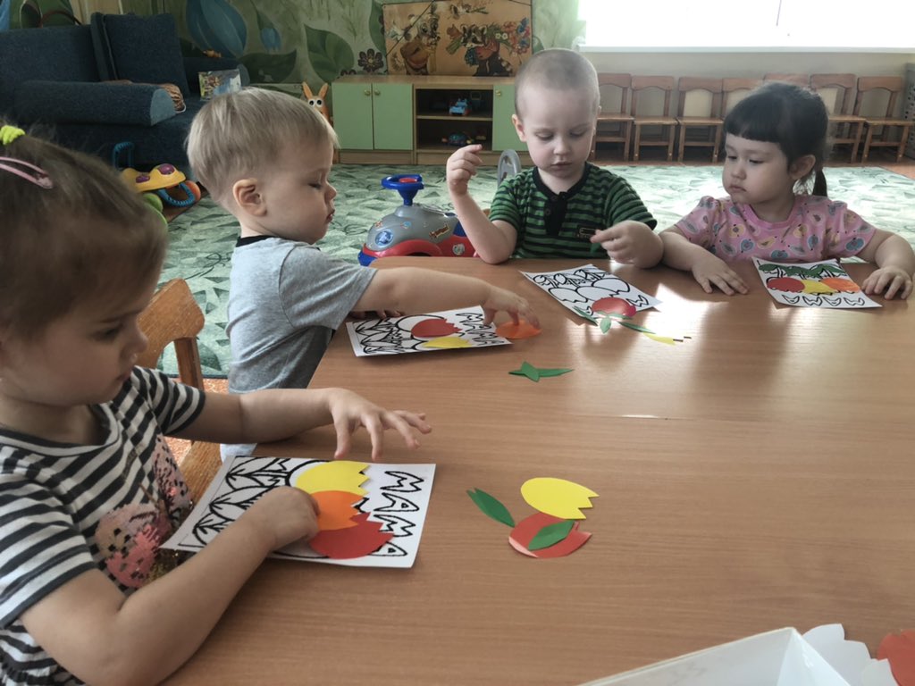 Гр. Чебурашка готовится к 8 Марта! ☺️