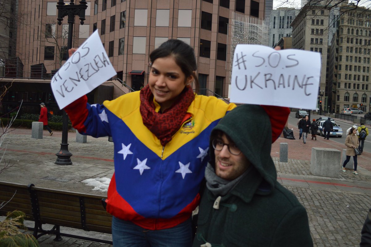 TonyFrangieM's tweet photo. On February of 2014, protests erupted in Venezuela and Ukraine against their authoritarian governments. Then, taking the stage in the Oscars, Jared Leto highlighted “the dreamers” of both countries. For weeks, messages of solidarity flowed between the two movements. https://t.co/P0C0Thqc5f