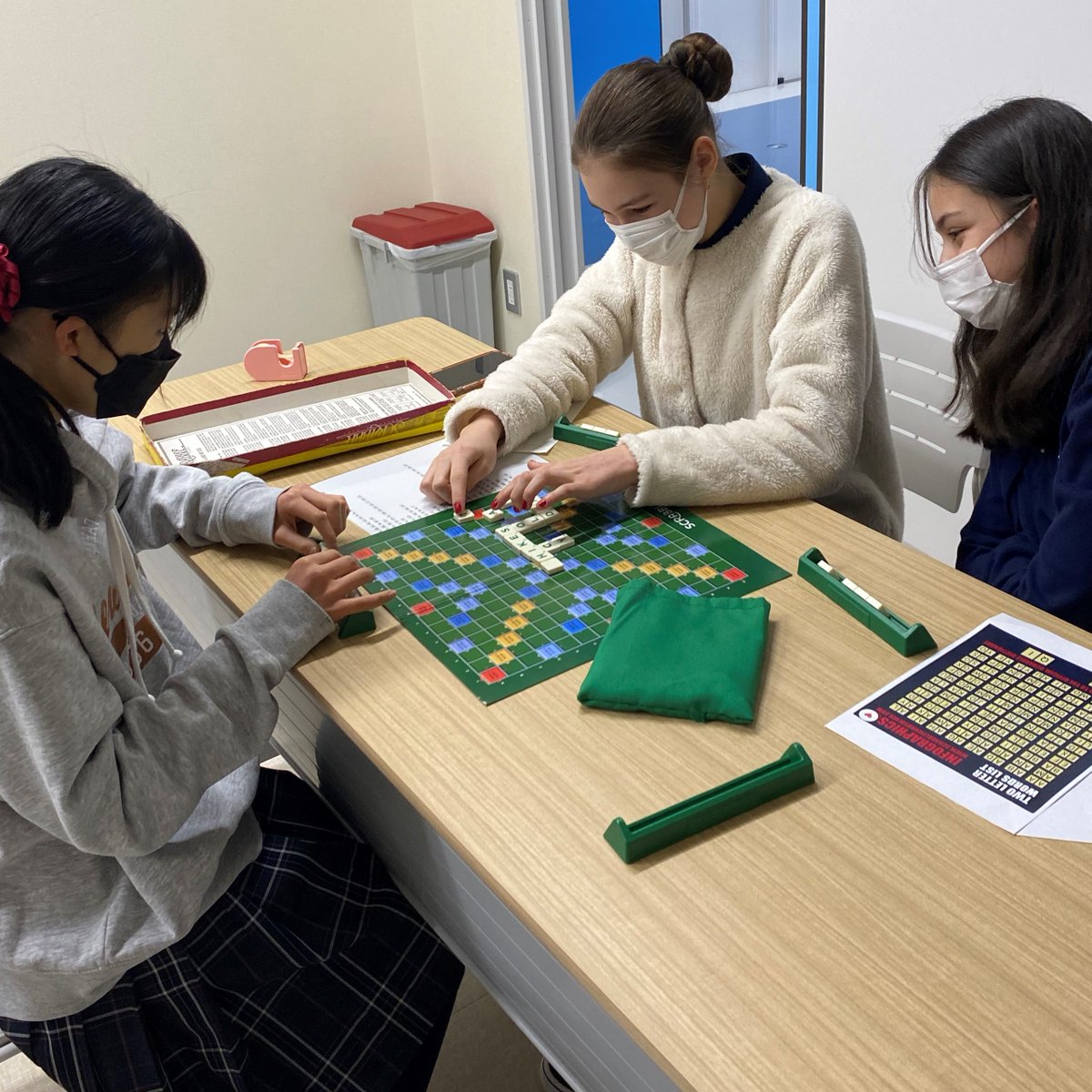HorizonJapanIS's tweet photo. This week has been SO much fun celebrating LITERACY. With various activities happening, children celebrated in different ways. Itโs safe to say these students โBookedโ time to build the โCharacterโ of our school! ๐๐
#LiteracyWeek2022 #Read #WeAreHJIS #IBWorldSchool https://t.co/Tp7i2avkVh