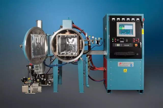 SupplyTorr's tweet photo. Вакуумные печи серии 3540 – Workhorse AM производства Centorr Vacuum Industries предназначены для вторичной термообработки, отжига, снятия напряжений, дегазации и закалки металлических деталей, напечатанных на 3D-принтере - https://t.co/QTf4LIlq41 https://t.co/HGQMmCPQH5