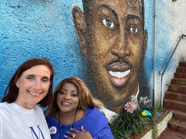 CnmMunroe's tweet photo. The first Ahmaud Arbery Day, I met up with Triana Arnold Arnold, author of HB688, & with family members. #istillrunwithmaud #Onegeorgia https://t.co/Rtshlq6p4K