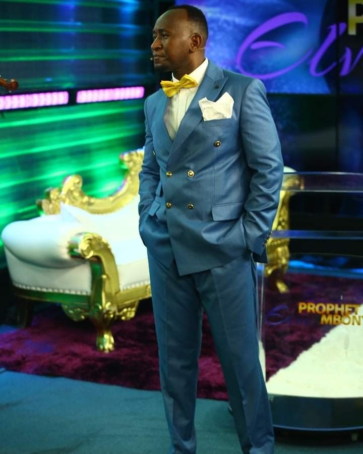 LeonRich_Elvis's tweet photo. GOD'S WAY OF RESTORATION!!!

Thank God For The REMNANT ARMY That Has Always Bring HOPE!
#AnOvercomer
#MtZionTheCityOfGod
#TheGloryIsHere
#ProphetElvisMbonye 
Watch 👉https://t.co/CsJ20nO8US https://t.co/RtDdNnTy1I