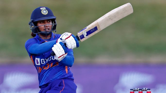 ChennaiIPL's tweet image. Triple treat ✨ at Queenstown feat Smriti, Harman &amp;amp; Mithali leading 🇮🇳 to ✌️ 🥳

#NZWvINDW #WhistlePodu 🦁💛