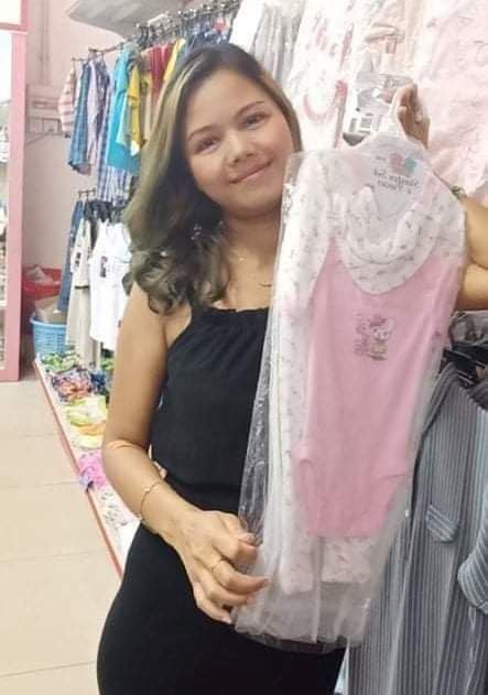 SAC has filed a lawsuit against Ma Thuzar Win Htwe (a woman in her 7 months of pregnancy) under 52(a) of anti-terrorism law and she is going to face her 1st trial tomorrow. She was the one who was alleged to have supported PDF and abducted in #Kawkareik on Feb 12.
#2022Feb24Coup