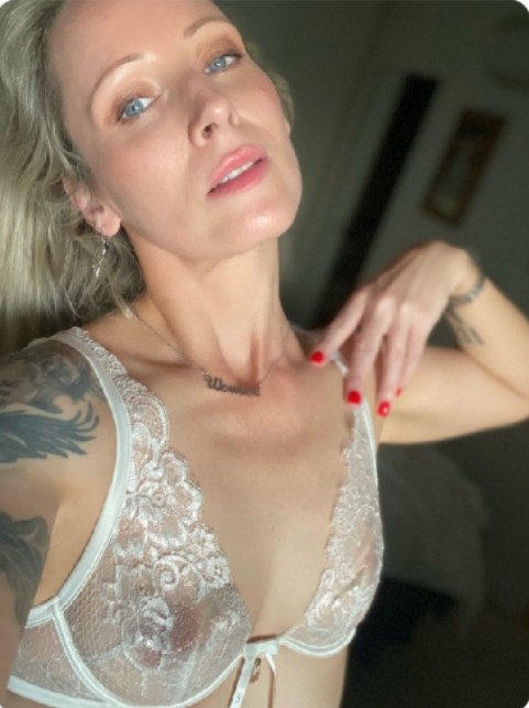 Only__fans___'s tweet image. ❣️