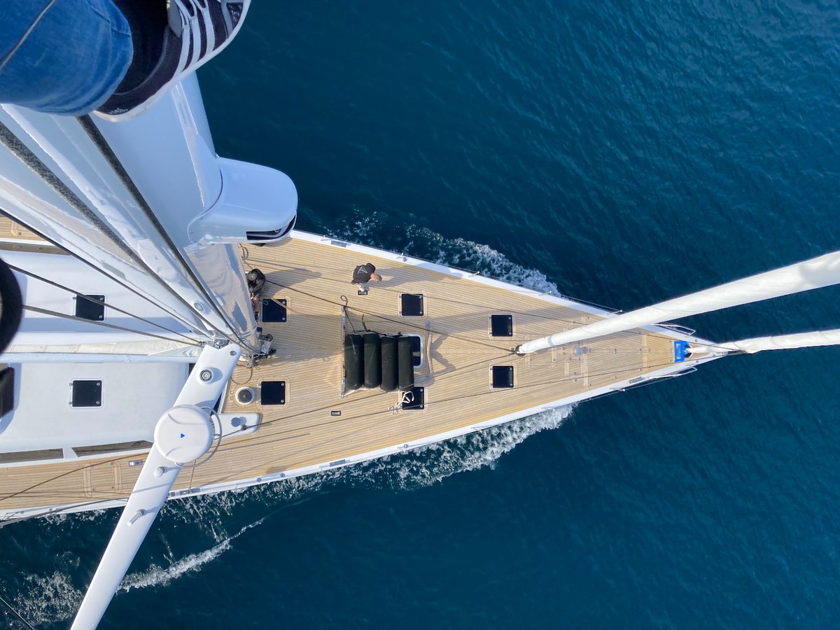 RSBRigging's tweet photo. Reality depends on perspective... always fun to sea trial with a birds eye view. Great whizz around the Bay of Palma on S/Y Epiphany.
#epiphany #syepiphany #sailing #bayofpalma #birdseyeview #seatrial https://t.co/r9ufjuRew9