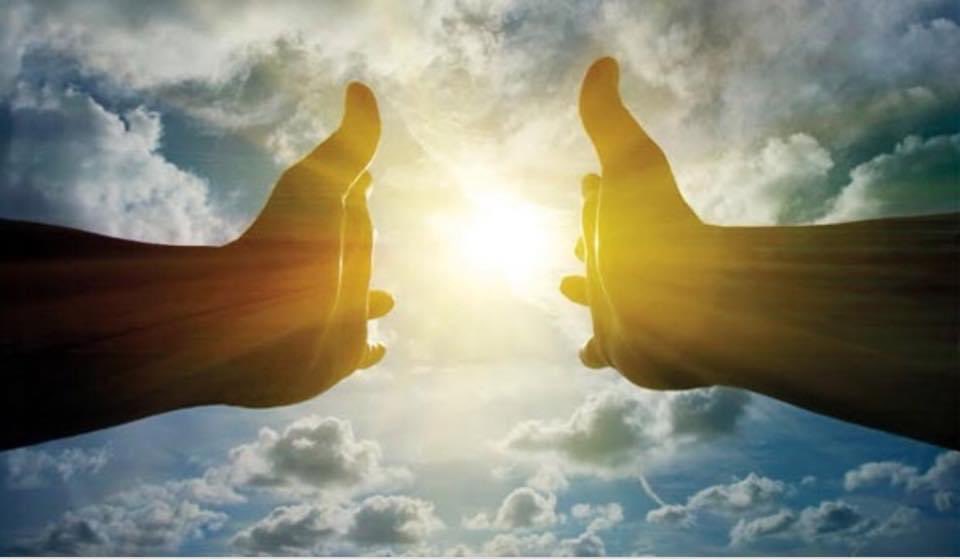Dibi71Diblasio's tweet photo. Padre nostro che sei nei cieli,
sia santificato il tuo nome,
venga il tuo regno,
sia fatta la tua volontà
come in cielo così in terra.
Dacci oggi il nostro pane quotidiano,
e rimetti a noi i nostri debiti
come anche noi li rimettiamo ai nostri debitori,
e non abbandonarci…Amen https://t.co/8FNO7iNiSq
