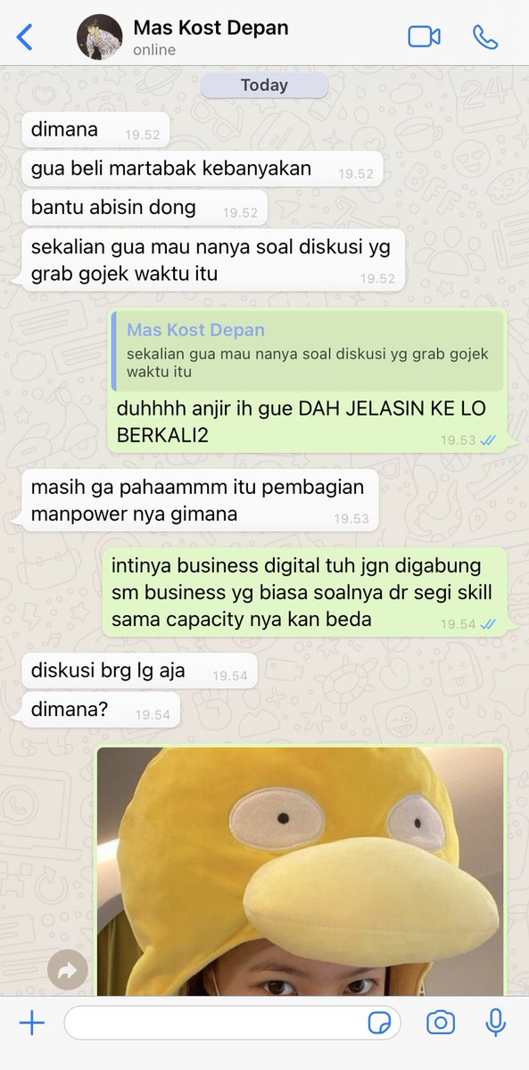 popsvelvett's tweet photo. 148. menjadi teman untuk lari dari realita 👯‍♀️ https://t.co/GUHrqflGH1