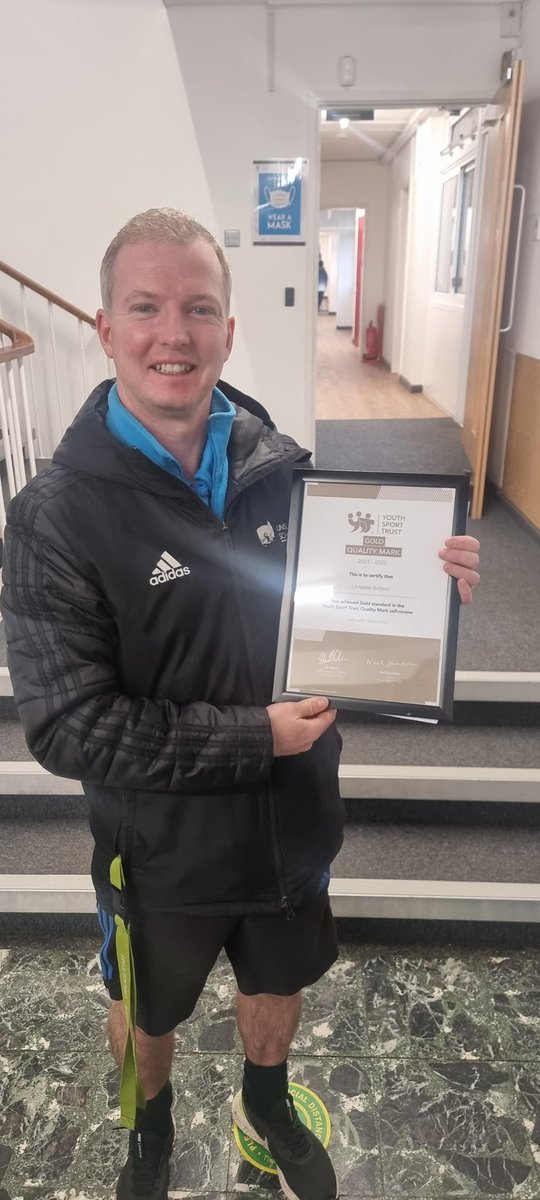 Congratulations to <a href="/TerryCronin20/">Terry Cronin</a> and the <a href="/LinsladePe/">Linslade School PE Department</a> team that have been awarded the prestigious Gold Quality award by the <a href="/YouthSportTrust/">Youth Sport Trust</a> for their commitment to Sport.  A huge achievement!! Well done. #EPIC <a href="/ChilternLT/">Chiltern Learning Trust - Bedfordshire</a> @LoveLeightonB