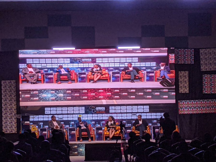 MicrosoftAfrica's tweet photo. "Africa has many challenges, and the only way Startups can rise up to them, is through adequate funding." - Debo Omonulu, co-founder &amp; CEO, @GFunded_Africa.

#AfricaTechSummit #MicrosoftATO #ATSNBO @AfricaTechSMT https://t.co/xpITMVn983