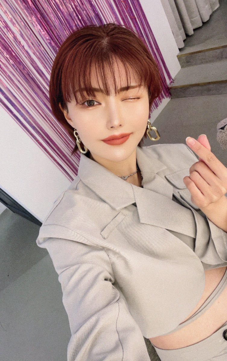 dd_dd_2257's tweet photo. #selsta #ootd https://t.co/omNAAS9NH2