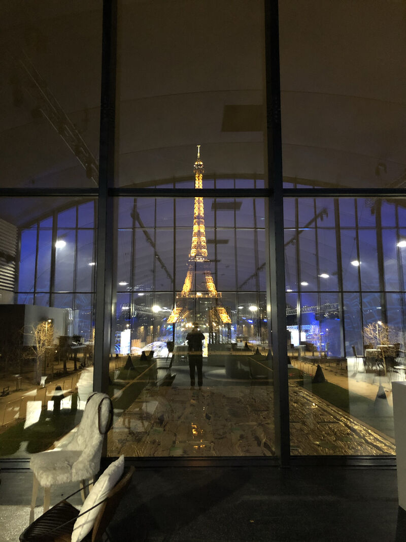 PesseyS's tweet photo. ⏰C'est aujourd'hui ! Retrouvez le @groupe_NGE au #ForumTP de la @FNTP_info au #GrandPalaisEphemere à Paris. 
💡Un magnifique bâtiment signé #Wilmotte&amp;AssociésArchitectes pour @GLevents dont les 200 pieux de fondations ont été réalisés par les équipes de #NGEFONDATIONS https://t.co/mz4ygcVBcI